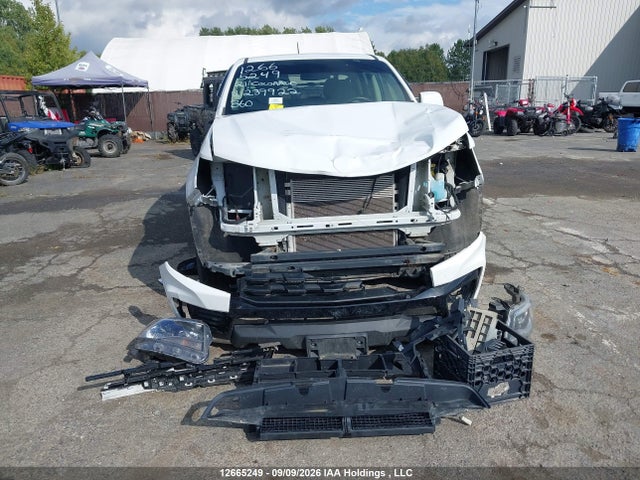 Chevrolet Colorado 2021 1GCGTBEN3M1239922 Image 13
