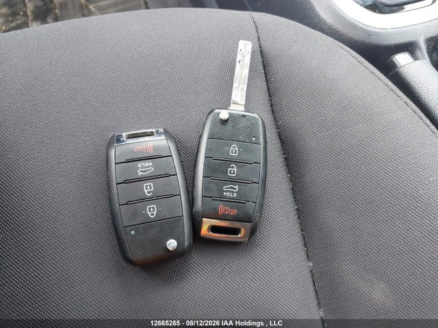 12665265 :رقم المزاد ، KNADM4A38F6500867 vin ، 2015 Kia Rio Ex/ex+/lx/lx+/sx مزاد بيع