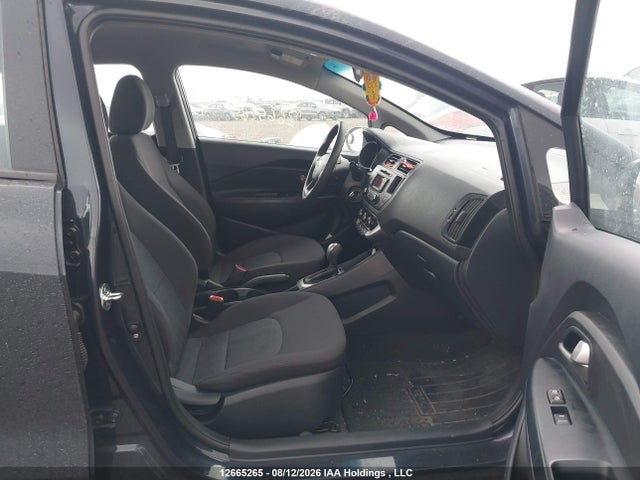 12665265 :رقم المزاد ، KNADM4A38F6500867 vin ، 2015 Kia Rio Ex/ex+/lx/lx+/sx مزاد بيع