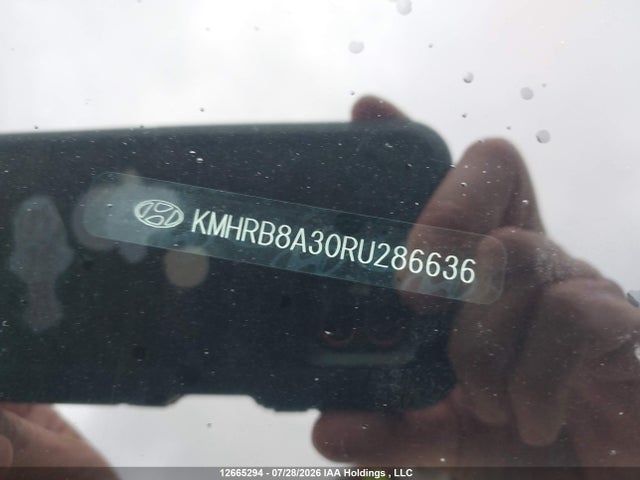 Hyundai Venue Essential 2024 KMHRB8A30RU286636 Image 17