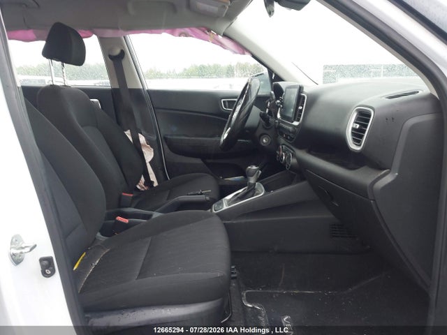 Hyundai Venue Essential 2024 KMHRB8A30RU286636 Image 5