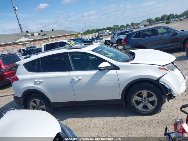 2015 Toyota Rav4 Xle მანქანა იყიდება აუქციონზე, vin: 2T3WFREV7FW155389, აუქციონის ნომერი: 12665305