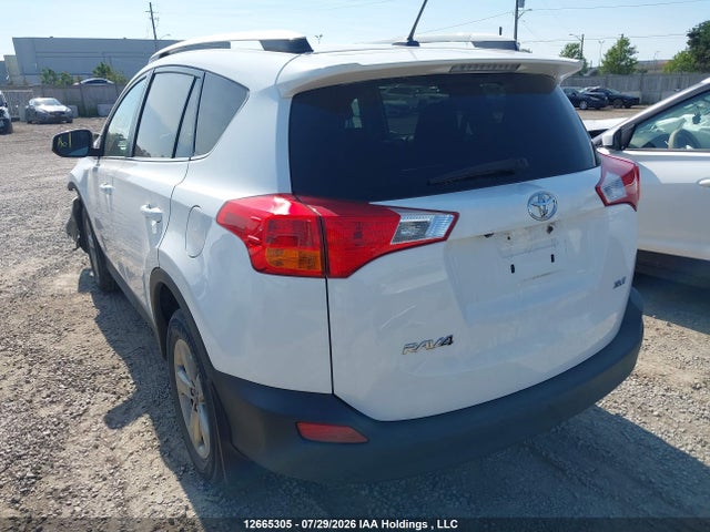 2015 Toyota Rav4 Xle მანქანა იყიდება აუქციონზე, vin: 2T3WFREV7FW155389, აუქციონის ნომერი: 12665305