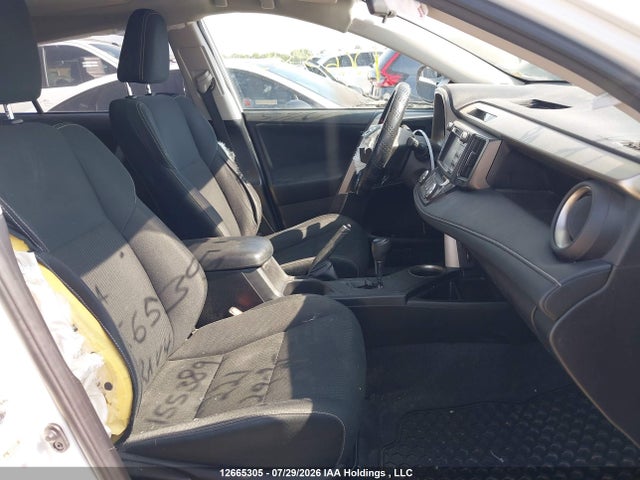 2015 Toyota Rav4 Xle მანქანა იყიდება აუქციონზე, vin: 2T3WFREV7FW155389, აუქციონის ნომერი: 12665305