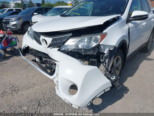 2015 Toyota Rav4 Xle მანქანა იყიდება აუქციონზე, vin: 2T3WFREV7FW155389, აუქციონის ნომერი: 12665305