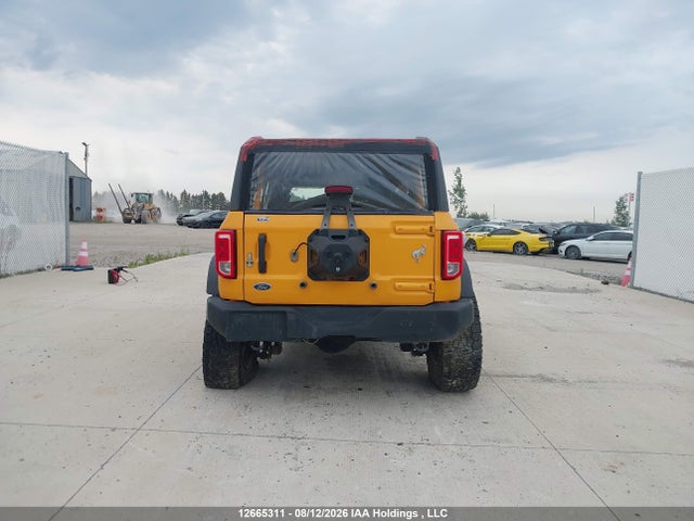 2022 Ford Bronco Big Bend/black Diamond/outer Banks მანქანა იყიდება აუქციონზე, vin: 1FMDE5BH4NLB27032, აუქციონის ნომერი: 12665311