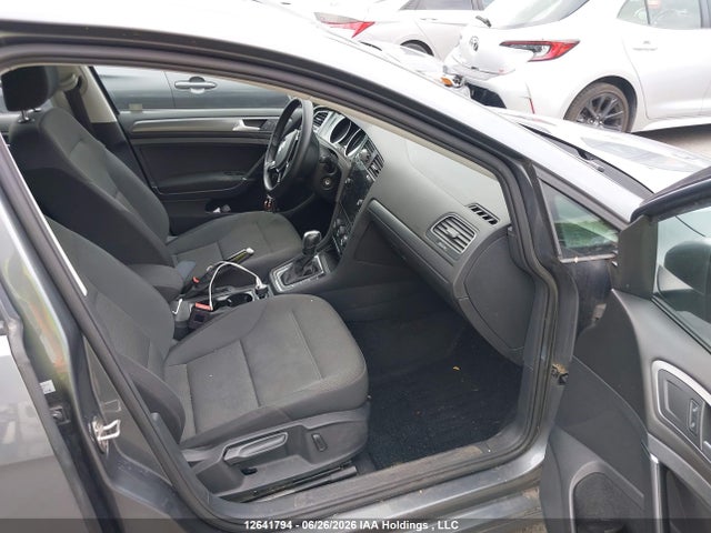 Продаж на аукціоні авто 2021 Volkswagen Golf Comfortline/highline, vin: 3VWG57AU2MM012175, номер лоту: 12641794