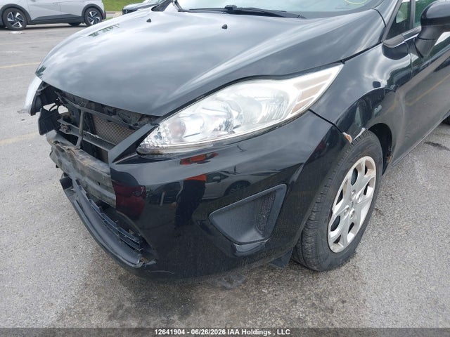 12641904 :رقم المزاد ، 3FADP4EJ3DM221865 vin ، 2013 Ford Fiesta Se مزاد بيع