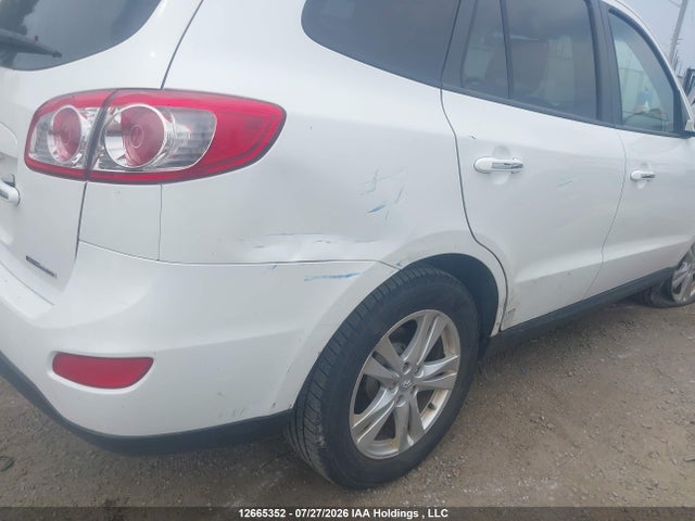 Продажа на аукционе авто 2012 Hyundai Santa Fe Se, vin: 5XYZHDAG1CG138003, номер лота: 12665352