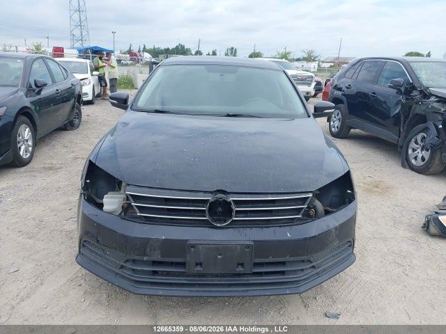 12665359 :رقم المزاد ، 3VW2K7AJ0FM202861 vin ، 2015 Volkswagen Jetta 2.0l Trendline/2.0l Trendline+ مزاد بيع