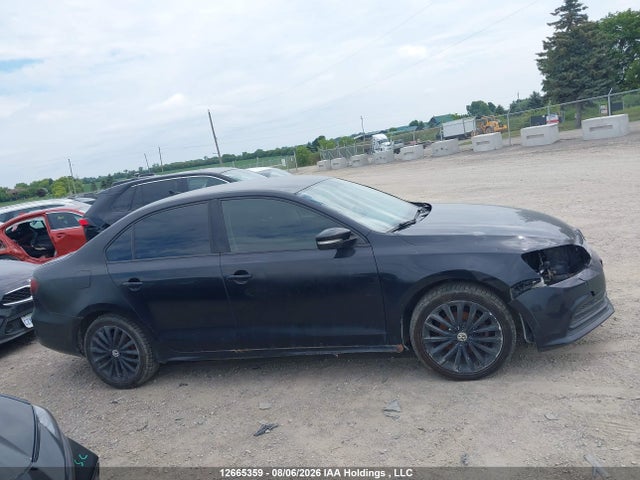 2015 Volkswagen Jetta 2.0l Trendline/2.0l Trendline+ მანქანა იყიდება აუქციონზე, vin: 3VW2K7AJ0FM202861, აუქციონის ნომერი: 12665359