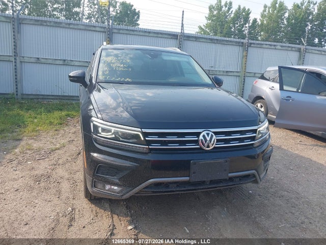 Продаж на аукціоні авто 2019 Volkswagen Tiguan Highline, vin: 3VV4B7AX7KM138605, номер лоту: 12665369