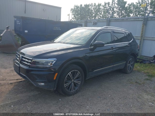 Продаж на аукціоні авто 2019 Volkswagen Tiguan Highline, vin: 3VV4B7AX7KM138605, номер лоту: 12665369