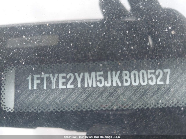 Ford Transit-150 2018 1FTYE2YM5JKB00527 Image 20