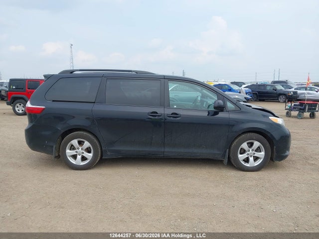 Toyota Sienna Le V6 2015 5TDKK3DC6FS548843 Image 12