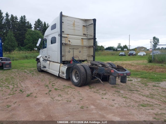 2021 Volvo Vn L მანქანა იყიდება აუქციონზე, vin: 4V4NC9EH1MN272862, აუქციონის ნომერი: 12665386