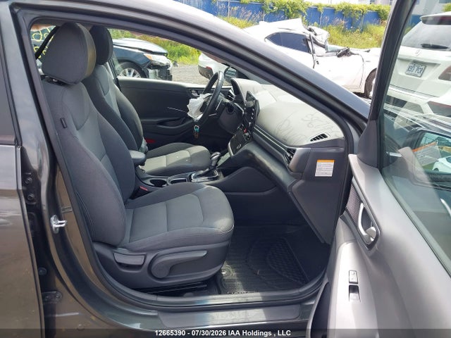 Продаж на аукціоні авто 2022 Hyundai Ioniq Plug-in Hybrid Preferred, vin: KMHC65LD4NU262963, номер лоту: 12665390