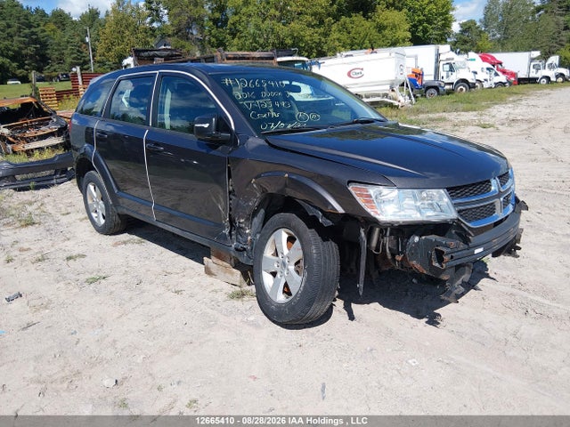 2016 3C4PDCAB8GT125443 main image