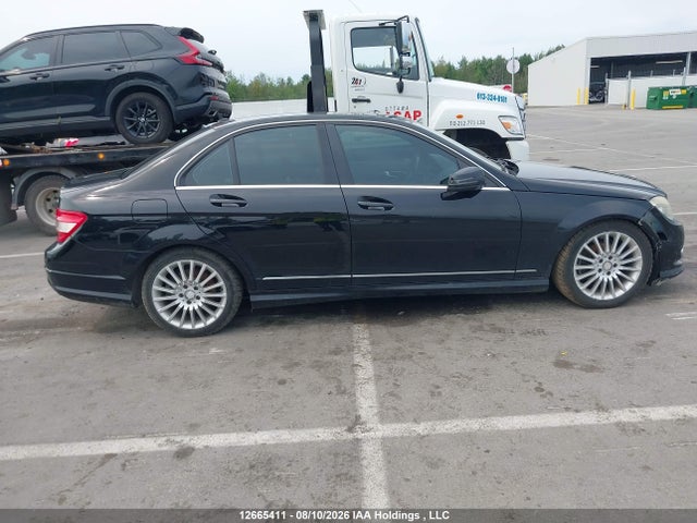 2010 Mercedes-benz C-class მანქანა იყიდება აუქციონზე, vin: WDDGF8FB1AF519003, აუქციონის ნომერი: 12665411