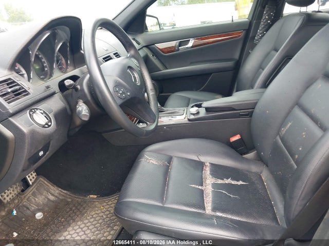 2010 Mercedes-benz C-class მანქანა იყიდება აუქციონზე, vin: WDDGF8FB1AF519003, აუქციონის ნომერი: 12665411