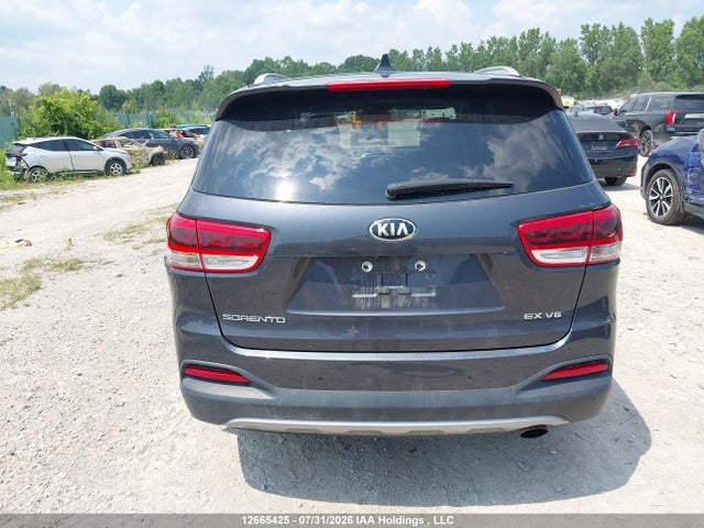 KIA SORENTO EX 2018 5XYPHDA56JG351225 Image 16