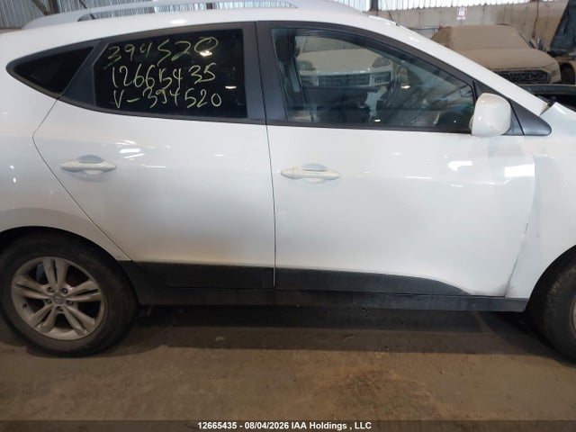 12665435 :رقم المزاد ، KM8JU3AC4CU394520 vin ، 2012 Hyundai Tucson Gls/limited مزاد بيع
