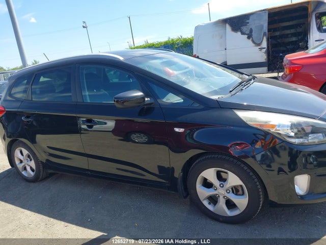 Aukcja sprzedaży 2016 Kia Rondo Lx/lx Value, vin: KNAHT8A34G7134297, numer aukcji: 12652719