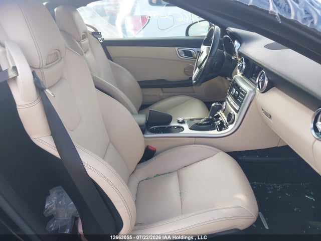 2013 Mercedes-benz Slk 250 მანქანა იყიდება აუქციონზე, vin: WDDPK4HAXDF061300, აუქციონის ნომერი: 12663055