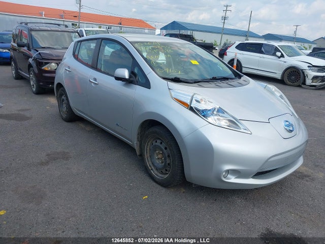 2015 1N4AZ0CP7FC315586 главное изображение