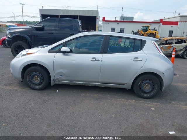 Nissan Leaf Sl 2015 1N4AZ0CP7FC315586 Image 14