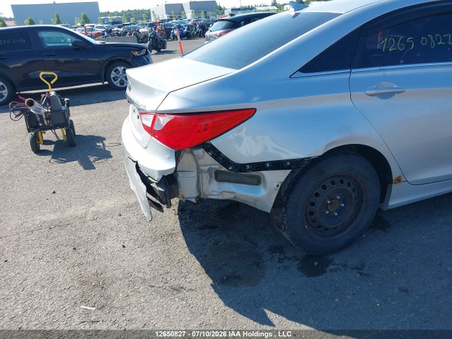 12650827 :رقم المزاد ، 5NPEB4AC5BH054786 vin ، 2011 Hyundai Sonata Gls مزاد بيع