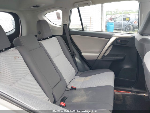 Auction sale of the 2014 Toyota Rav4 Le, vin: 2T3BFREV2EW203023, lot number: 12642923