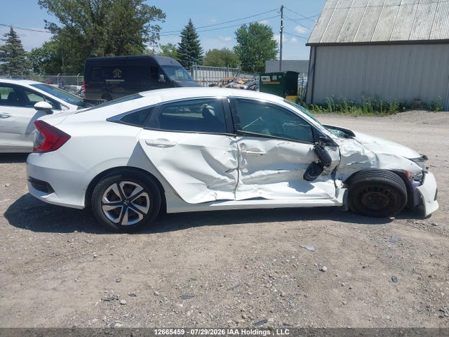Honda Civic Lx 2018 2HGFC2F57JH006750 Image 11