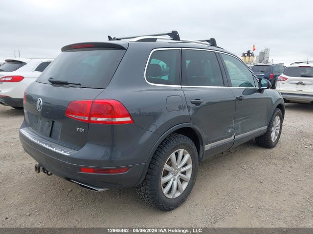 Продажа на аукционе авто 2011 Volkswagen Touareg 3.0 Tdi Comfortline/3.0 Tdi Execline/3.0 Tdi Highline, vin: WVGFK9BP2BD005808, номер лота: 12665462
