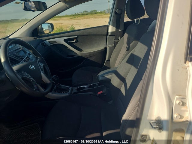 12665467 :رقم المزاد ، 5NPDH4AEXGH657820 vin ، 2016 Hyundai Elantra Se/sport/limited مزاد بيع