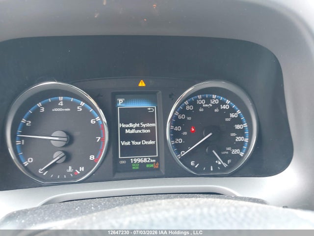 Toyota Rav4 Xle 2018 2T3WFREV9JW409886 Image 7