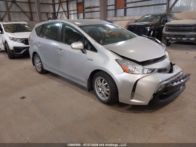 2015 Toyota Prius V მანქანა იყიდება აუქციონზე, vin: JTDZN3EU0FJ031077, აუქციონის ნომერი: 12665500