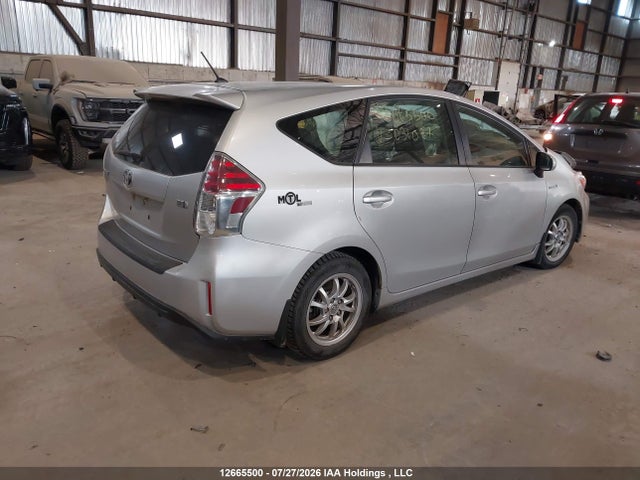 2015 Toyota Prius V მანქანა იყიდება აუქციონზე, vin: JTDZN3EU0FJ031077, აუქციონის ნომერი: 12665500