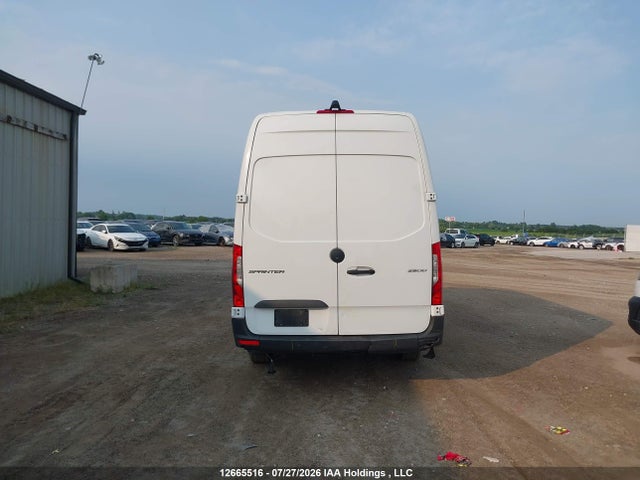 Mercedes-Benz Sprinter 2500 2025 W1Y4KCHY4SP792621 Image 16