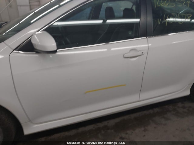2014 Toyota Camry L/se/le/xle მანქანა იყიდება აუქციონზე, vin: 4T1BF1FK6EU407578, აუქციონის ნომერი: 12665529