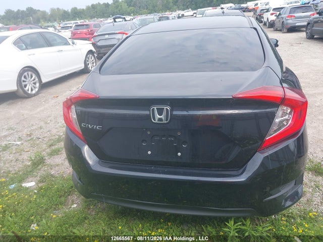 Honda Civic 2018 2HGFC2F82JH030979 Image 16