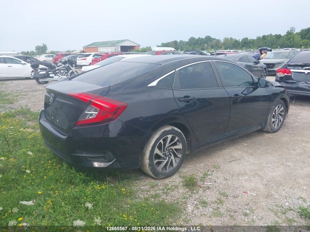 Honda Civic 2018 2HGFC2F82JH030979 Image 4