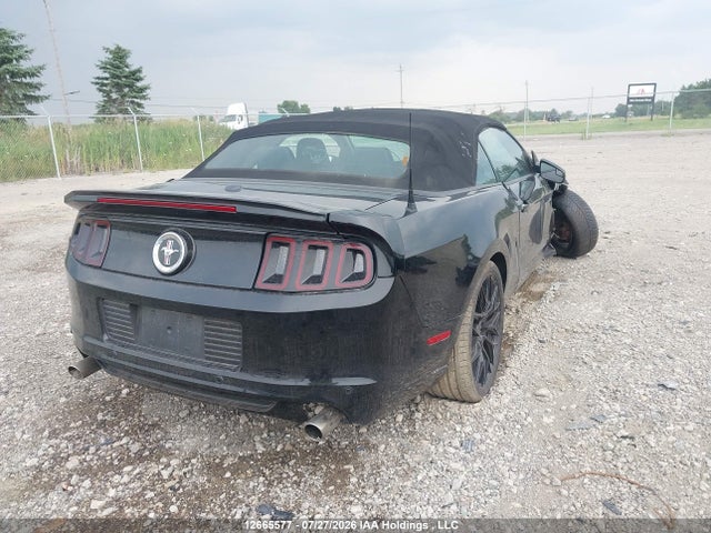 Продажа на аукционе авто 2014 Ford Mustang, vin: 1ZVBP8EM4E5300601, номер лота: 12665577