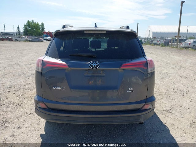 12665641 :رقم المزاد ، 2T3BFREV4GW513760 vin ، 2016 Toyota Rav4 Le مزاد بيع