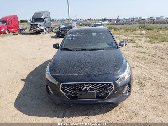 2018 Hyundai Elantra Gt Sport მანქანა იყიდება აუქციონზე, vin: KMHH55LC6JU043366, აუქციონის ნომერი: 12665659
