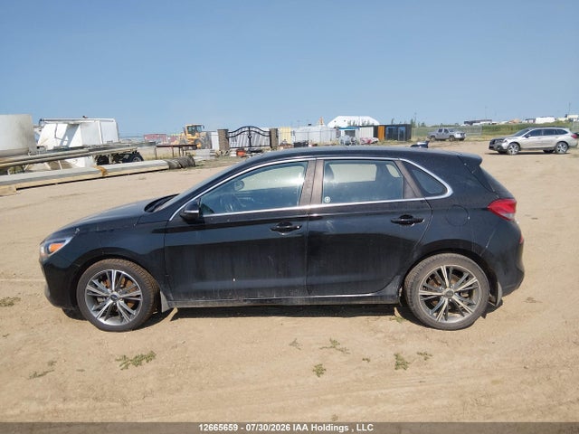 2018 Hyundai Elantra Gt Sport მანქანა იყიდება აუქციონზე, vin: KMHH55LC6JU043366, აუქციონის ნომერი: 12665659