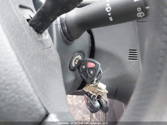 2011 Toyota Corolla Matrix მანქანა იყიდება აუქციონზე, vin: 2T1KU4EE4BC690725, აუქციონის ნომერი: 12665662