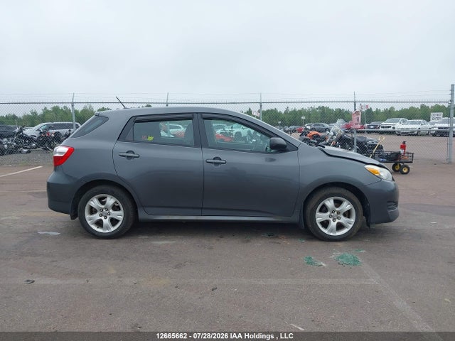 2011 Toyota Corolla Matrix მანქანა იყიდება აუქციონზე, vin: 2T1KU4EE4BC690725, აუქციონის ნომერი: 12665662