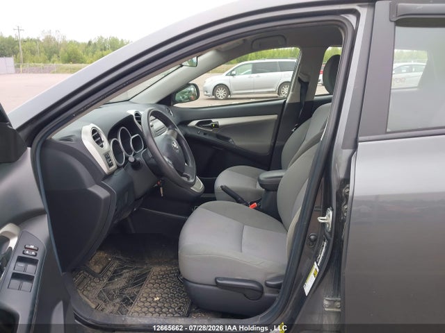 2011 Toyota Corolla Matrix მანქანა იყიდება აუქციონზე, vin: 2T1KU4EE4BC690725, აუქციონის ნომერი: 12665662