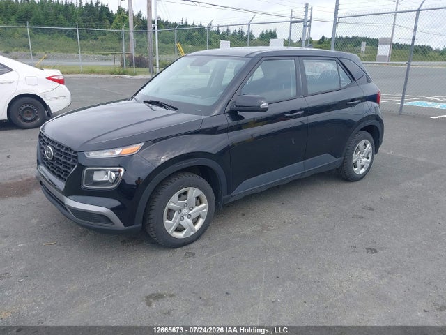 Hyundai Venue Se 2022 KMHRB8A38NU208051 Image 2